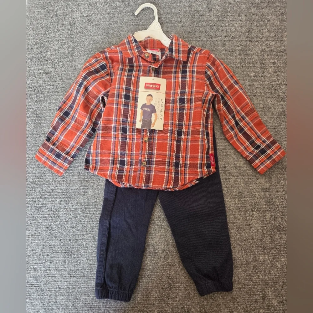 Wrangler Toddler Boy 2T Plaid Button-Up Shirt & Navy Jogger Pants 2-Piece Set NW